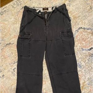 Abercrombie & Fitch Men’s Cargo Pants